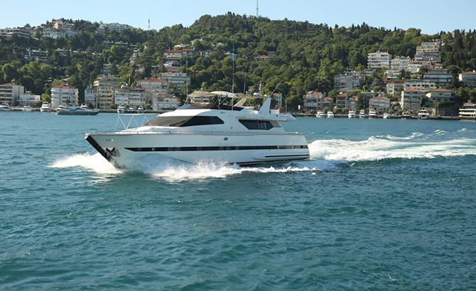 yacht-tours-3.jpg